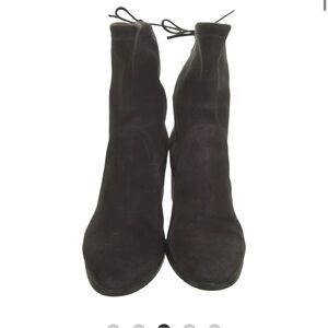 Stuart Weitzman suede ankle booties with tie Sz 8